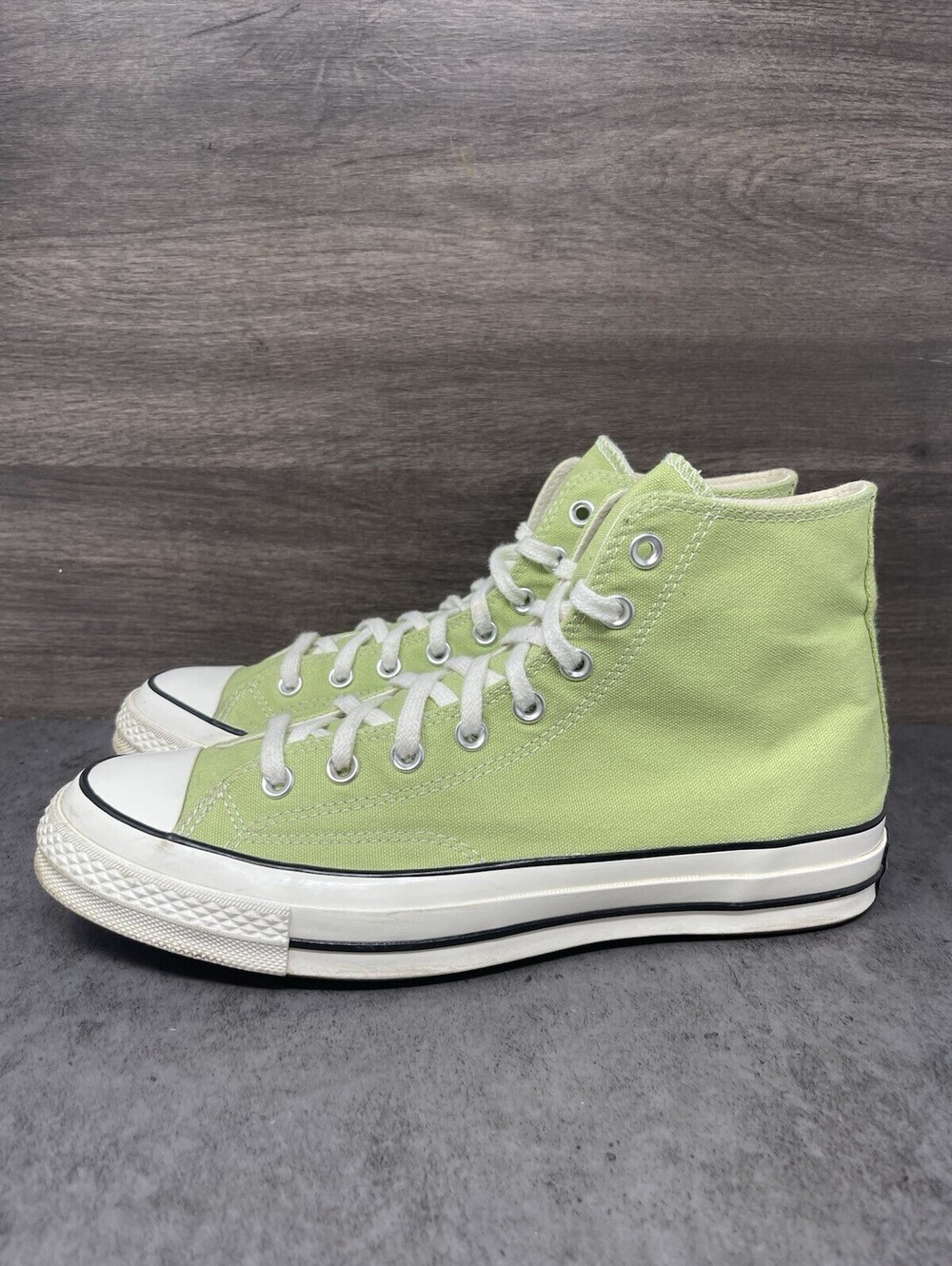 Converse Chuck 70 High Top Sneakers Mens Size 10 Green A04585C